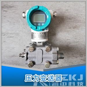 �����׃����