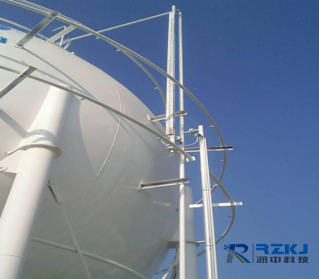 側裝磁翻板液位計